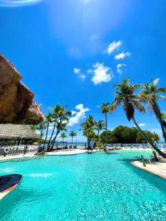Coconut Cove Resort & Marina - 0