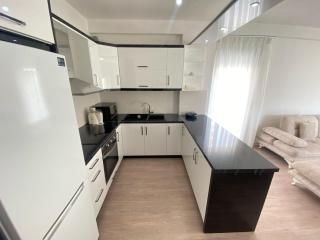 Estia Apartment - Sarandë - 9