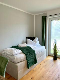 90m2 Loft I Kaffee I Terrasse I E-Parkplatz I 65' Smart TV - 5