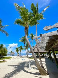 Coconut Cove Resort & Marina - 8
