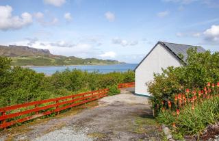 Ewen's House - Stenscholl - 0
