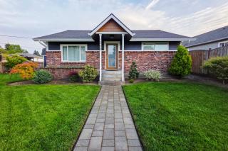 Family-Friendly Cottage with Playground in Centralia - Centralia - 8