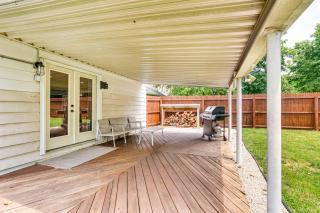 Fenced Backyard, Grill and Deck Bernville Home! - Shartlesville - 9