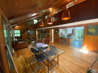 Big Fresh Pond house - Southampton - 5