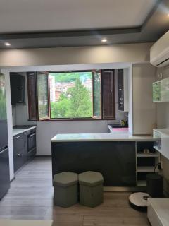 Cosmopolitan - Dewin - 2