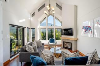 Ravencrest 309 by Outpost Whistler - Whistler - 0