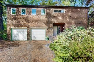 Captain's Quarters Hideaway - 0