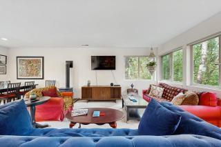 Captain's Quarters Hideaway - Manzanita - 5