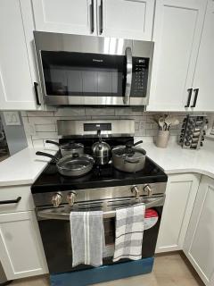 Exclusive 3 BR Modern House - Albany - 1