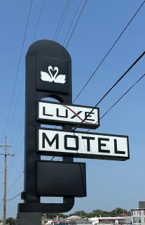 LUXE MOTEL - 0