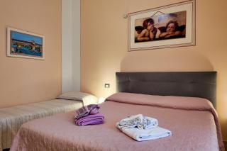 b&b Luce Livorno centrale - 9