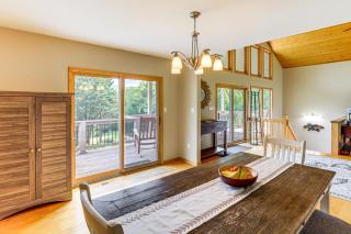 Blue Ridge Cabin on 6 Acres Hot Tub and Mtn Views! - Swannanoa - 3