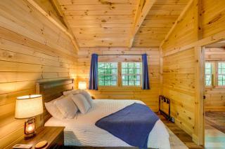 1 Mi to Dale Hollow Lake Rustic Cabin with Deck - Byrdstown - 1