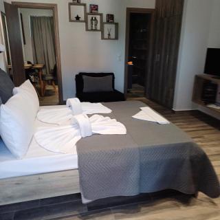 Kakovatos Family Homes - 5