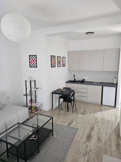 Cloud 9 Apartment - - 9
