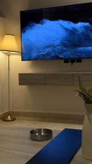 SH55, Stylish 1-Bedroom with Lounge Steps to Café&Market - Dammam - 7