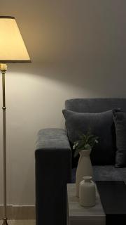 SH55, Stylish 1-Bedroom with Lounge Steps to Café&Market - Dammam - 2