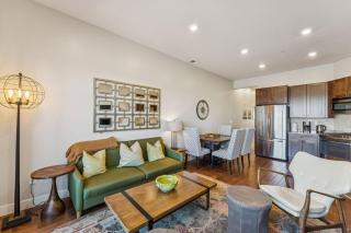 Modern Townhouse with HotTub & Garage - 9
