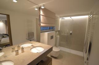 Sur les hauteurs de Cannes maison vue sur la baie - Cannes - 7