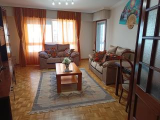 Piso amplio en Vigo con parking - Vigo - 0