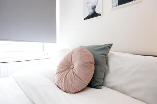 Luxury Living, Central Spot - Cardiff - 2