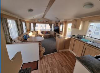 Golden Palm - Meadow Lakes - Chapel Saint Leonards - 9