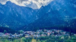 Busteni Mountain View Suites by the River - EV Plug - 1
