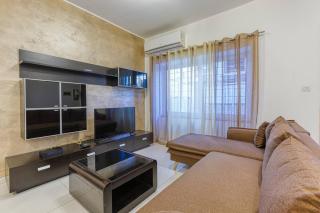 Modern 3 bedroom Maisonette in the heart of Swieqi - Is-Swieqi - 3