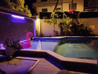 Ilirida-Swimming pool & garden view rooms for rent - Durrës - 2