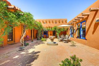 Las Cruces Santa Fe-Style Adobe Home on 6 Acres! - Las Cruces - 9