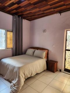 Spacious and bright apartment - Jaunde - 7
