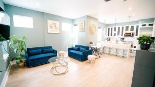 The Grand DC Stay with Deck and Parking - 9