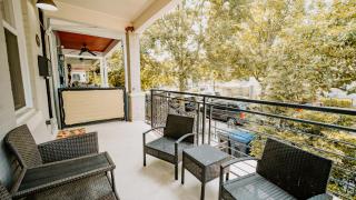 The Grand DC Stay with Deck and Parking - Washington - 1