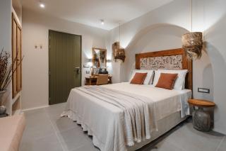 Chic Elysium - Felicity - Naxos Chora - 0