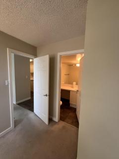 Nomadnest - Calgary - 1