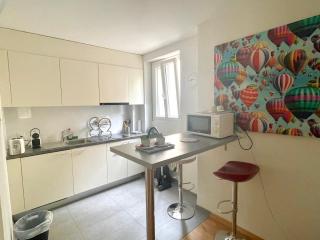 5 min walking from Lausanne gare - Losanna - 2