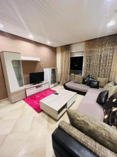 Luxe appartement - Ennasr 2 - Wifi - près de toutes commodités - Hedi Nouira Street - Tunis - 1