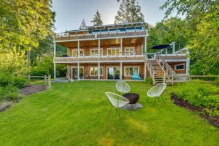 Stunning Semiahmoo Bay Views Spacious PNW Home - Blaine - 8