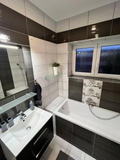 Luxusní apartmán v blízkosti centra města - Hradec Králové - 4