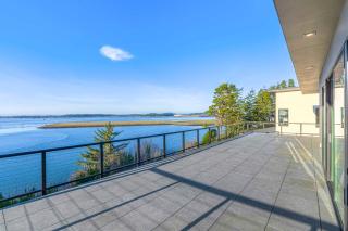 Modern Bayfront Memories - Coos Bay - 5