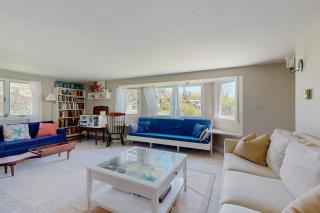 Ocean Point Colony House - 2