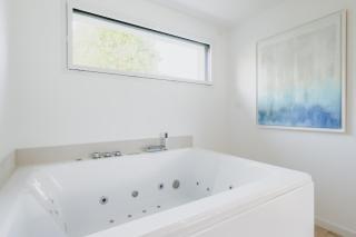 Suite raffinée climatisée avec piscine, proche mer - 7