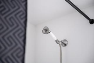 Cozy 3 BR in Wigan - Parking, Kitchen - Hindley - 4