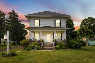 Three Fields Farmhouse - - 5