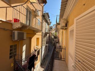 Grandfather's Home - Licata - 7