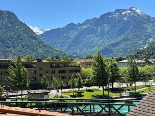 River 4-Kissed Retreat with Iconic Jungfraujoch View - Interlaken - 6