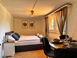 River 4-Kissed Retreat with Iconic Jungfraujoch View - Interlaken - 9