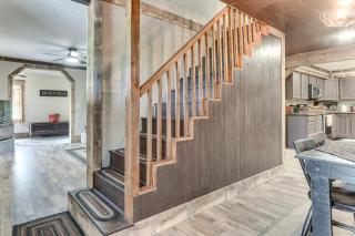Historic Home with Mountain Views in Dry Run - - 1