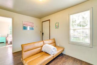 1 Mi to Town Colorful and Cozy Home in Miami! - 6