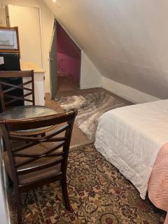 Atic Apartment - Perth Amboy - 0